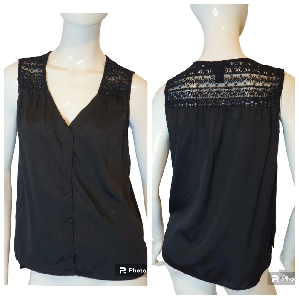 H&M Lace Embroidered Hidden Button Down V-Neck Work Tank Blouse Modest Satin